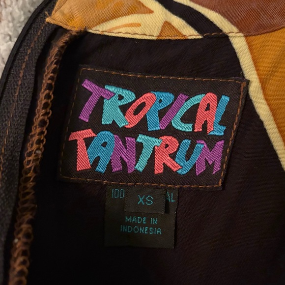 Abstract Patterned Maxi Dress - Picture 5 of 7